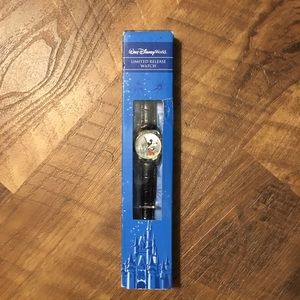 Walt Disney Mickey Mouse Watch